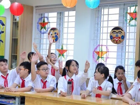 Đề xuất điều chỉnh học phí trường chất lượng cao ở Hà Nội