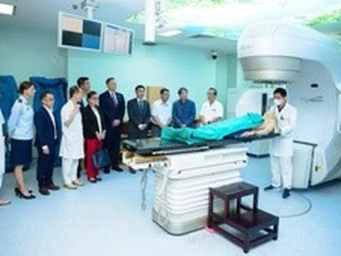 Khai trương mô hình đào tạo xạ trị - xạ phẫu đầu tiên tại Việt Nam