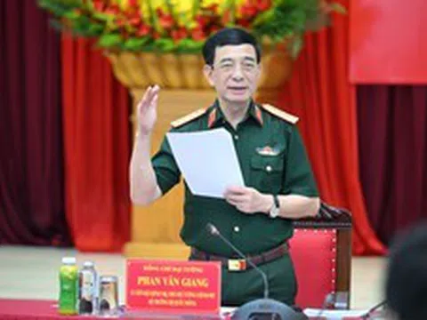 Nghệ An cần kết hợp chặt chẽ phát triển kinh tế với bảo đảm quốc phòng, an ninh