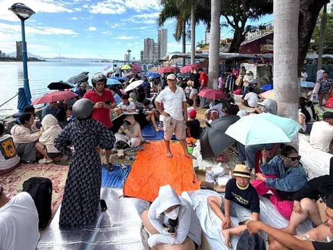 Đà Nẵng “cháy” phòng, hết vé trước giờ chung kết pháo hoa