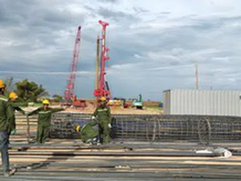 Cao tốc Quy Nhơn - Pleiku tăng tốc thi công "3 ca, 4 kíp"