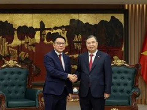 Phó Thủ tướng Thường trực Phạm Gia Túc tiếp Bộ trưởng Nông nghiệp và Môi trường Lào Linkham Douangsavanh