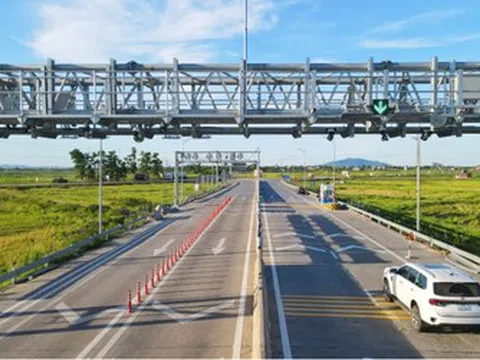 Chính thức thu phí 5 đoạn cao tốc Bắc - Nam từ 20h ngày 15/7