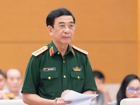 Đại tướng Phan Văn Giang trình UBTVQH dự án Luật Phòng, chống phổ biến vũ khí hủy diệt hàng loạt