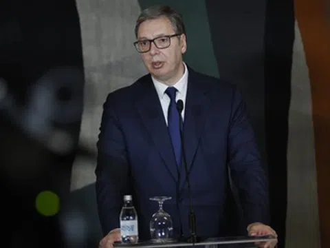 Ông Vucic nhắc lại lập trường của Serbia về trừng phạt Nga