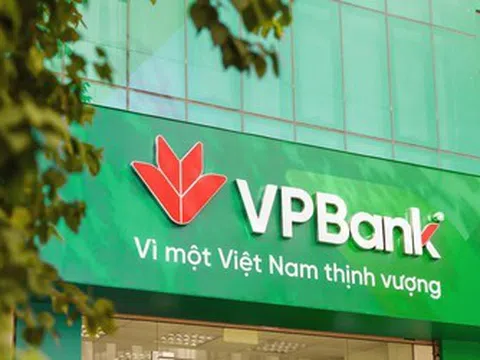 Thu nhập bình quân nhân viên VPBank sụt giảm, đạt trên 30 triệu đồng/tháng