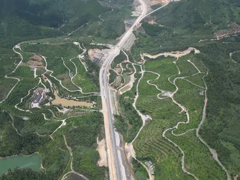 Quảng Ninh: Dòng vốn đầu tư công tiếp tục tạo động lực tăng trưởng