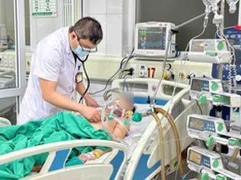 Bác sĩ chỉ ra 3 sai lầm khiến người mắc cúm mùa rơi vào nguy kịch