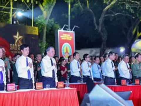 Cầu truyền hình ‘Sao sáng dẫn đường’: Tôn vinh và tri ân sự hy sinh cao cả của các Anh hùng liệt sĩ