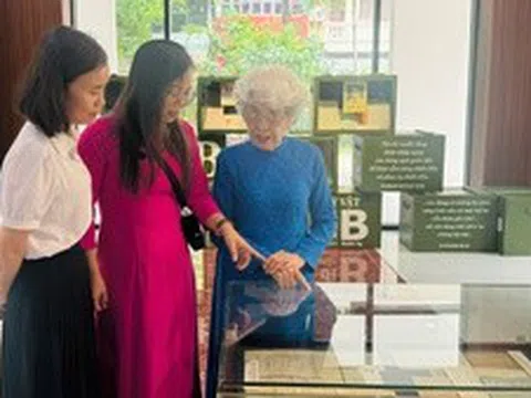 'Thanh xuân gửi lại': Lưu giữ ký ức và tri ân thế hệ cán bộ đi B