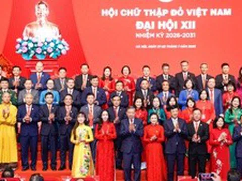 Công tác nhân đạo phải trở thành một bộ phận của chiến lược phát triển con người