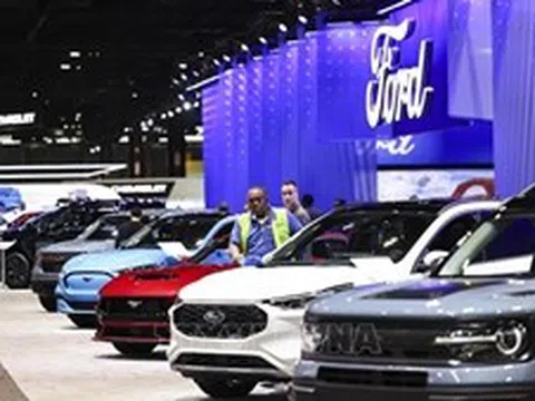Ford triệu hồi hơn 777.000 xe tại Mỹ do lỗi hộp số và tấm ốp bánh xe