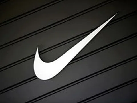 Phát hiện nhà máy sản xuất số lượng lớn giày giả mạo nhãn hiệu Nike xuất khẩu