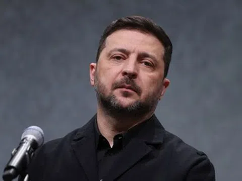 Gặp ông Trump ở Nhà Trắng, ông Zelensky nhắc lại yêu cầu về 300 tên lửa Patriot