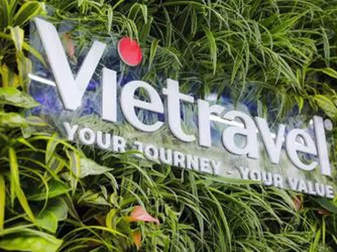 Vietravel bị phạt 295 triệu đồng, lộ giao dịch hơn 3.500 tỷ đồng chưa được thông qua
