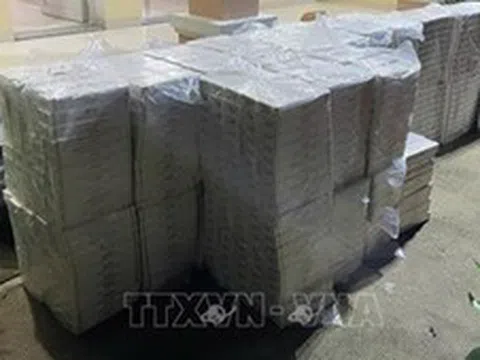 Phát hiện vụ tàng trữ hơn 303.000 bao thuốc lá điếu nhập lậu
