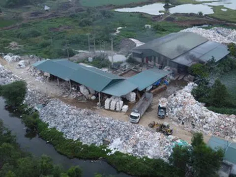 Gây ô nhiễm môi trường, khởi tố 3 chủ xưởng tái chế, hàng chục cơ sở dừng hoạt động