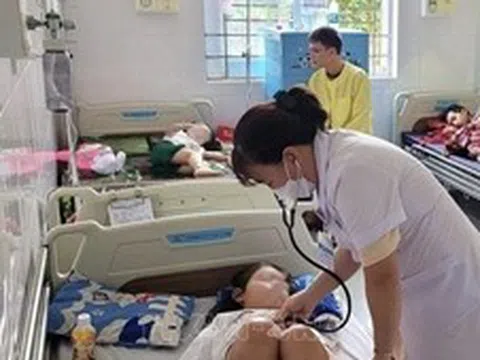 Sốt xuất huyết gia tăng, cần tăng cường giám sát, xử lý ổ dịch