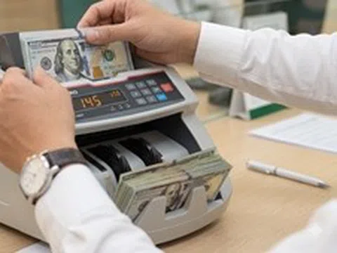 Tỷ giá vững vàng, thanh khoản chờ khơi thông