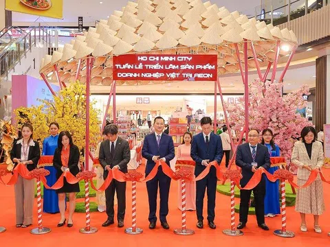 AEON mở rộng kết nối và hỗ trợ thúc đẩy tiêu thụ hàng Việt