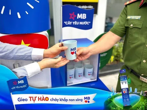“Cây Yêu Nước” phủ xanh hơn 300 chi nhánh MB: Gieo tự hào chảy khắp non sông