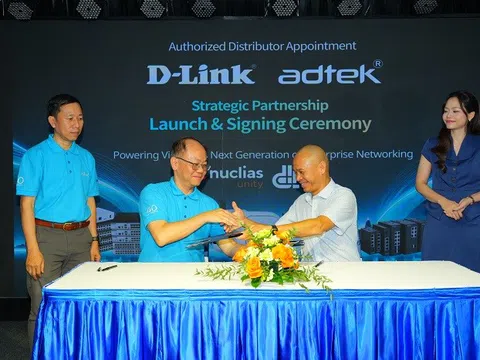 Lễ ký kết Hợp đồng Phân phối và trao Chứng nhận Nhà phân phối chính thức giữa D-LINK INTERNATIONAL LTD & AD.TEK