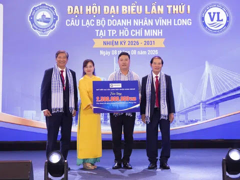 Câu lạc bộ Doanh nhân Vĩnh Long tại TP. Hồ Chí Minh trao các khoản tài trợ an sinh xã hội,  chăm lo học sinh - sinh viên có hoàn cảnh khó khăn, xây dựng cầu giao thông nông thôn