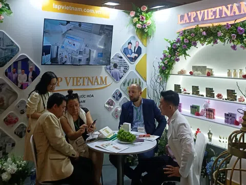 Sức hút của mùi hương trong thị trường mỹ phẩm Việt Nam