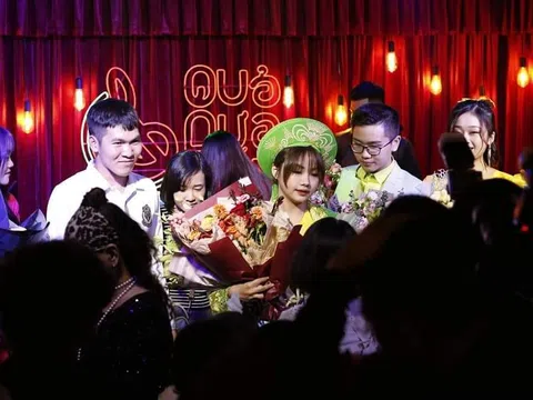 Đặng Văn Quyết - Người chắp cách ước mơ cho tài năng nhí