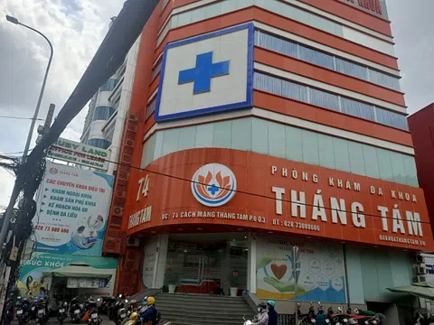 Sở Y tế TP.HCM sẽ kiểm tra Phòng khám đa khoa Tháng Tám bị tố “vẽ bệnh moi tiền”