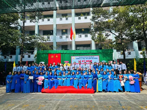 Biên Hòa (Đồng Nai): Trường TH, THCS, THPT Đinh Tiên Hoàng - Giữ gìn nét đẹp văn hóa tôn sư trọng đạo ngày nhà giáo Việt Nam 20/11