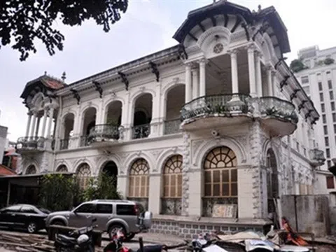 Trùng tu biệt thự trăm tuổi 35 triệu USD ở TP. Hồ Chí Minh