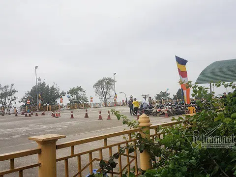 Chùa Ba Vàng đột ngột thông báo ngừng "gọi vong, cúng oan gia trái chủ"