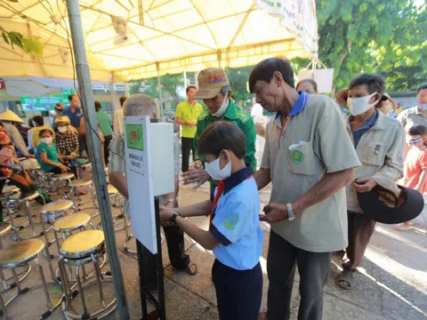 Chương trình y tế xanh - Niềm vui của người nghèo