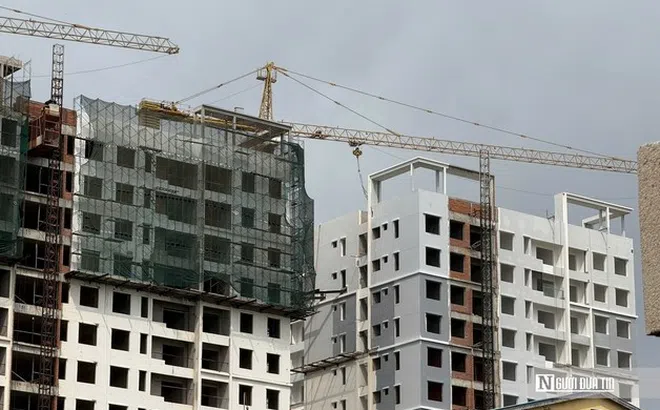 Nhà ở xã hội chưa xong, đường vào cũng “đứng bánh”, tỉnh Lâm Đồng yêu cầu xử lý dứt điểm